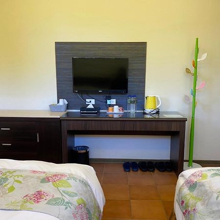 Hua Mu Xing Jing B&B Ren'ai Eksteriør billede